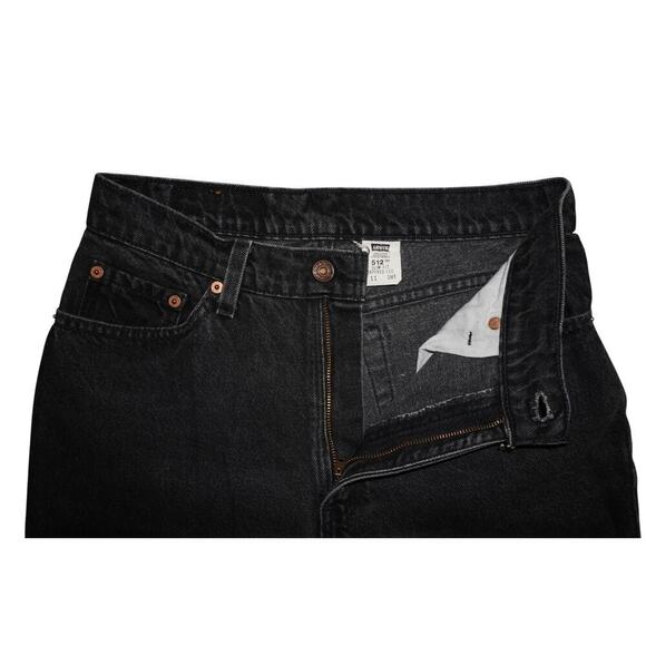 Vintage Levi’s 512  High rise, tapered leg, Made in the USA. - Picture 3 of 7